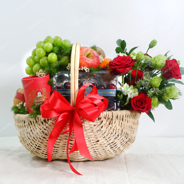 Giỏ Trái Cây + Kẹo Sâm 1
